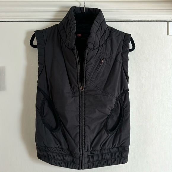 Diesel Jackets & Blazers - VINTAGE DIESEL PUFFER VEST RARE AND AWESOME XS
